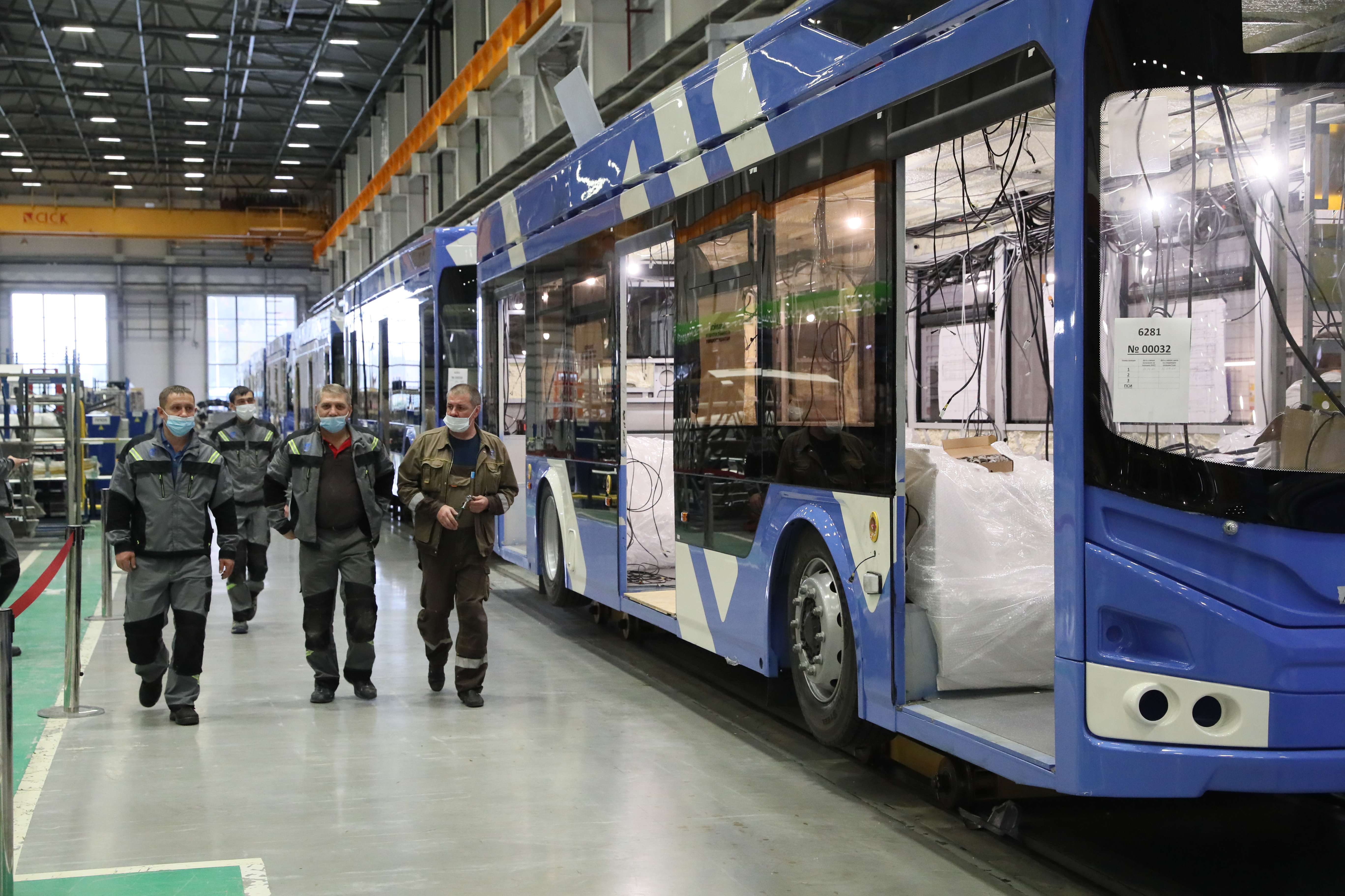 В Санкт-Петербурге началось производство троллейбусов «Адмирал» | Время  России